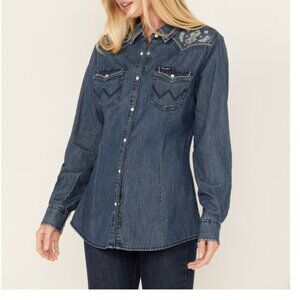 Wrangler Western Denim Shirt Womens XS Blue Retro Embroidered Long Sleeve Snap